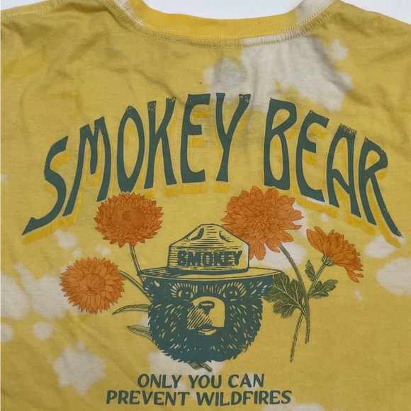Smokey Bear half top, size medium. - Picture 4 of 5